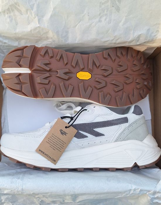 Adidasi hi-tec shadow