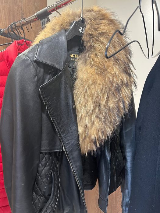 Дамско яке естествена кожа с богат косъм на яката