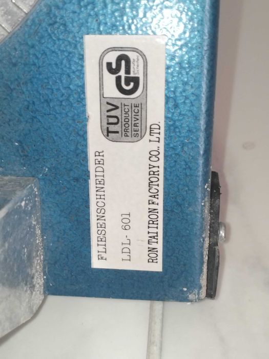 Masina de taiat Gresie