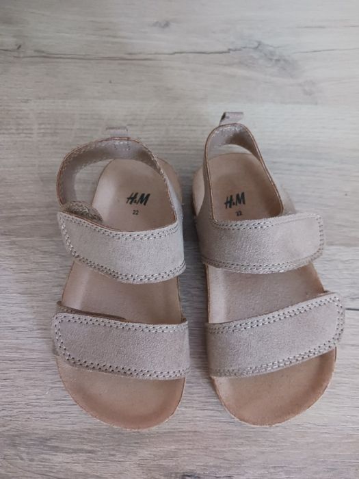 Бебешки сандали за момче H&M