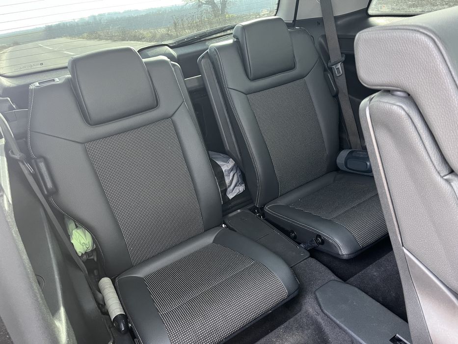 Zafira 1.7-diesel,7 locuri,panoramic,bixenon