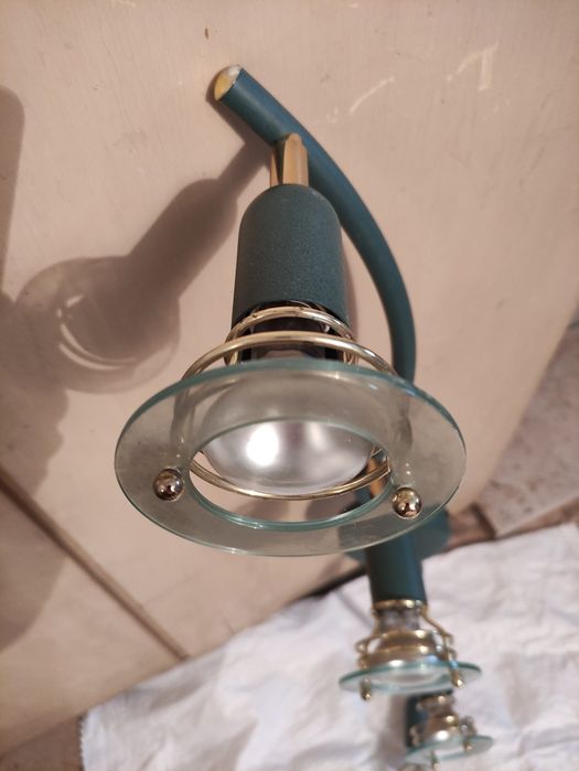 Спот осветително тяло за таван