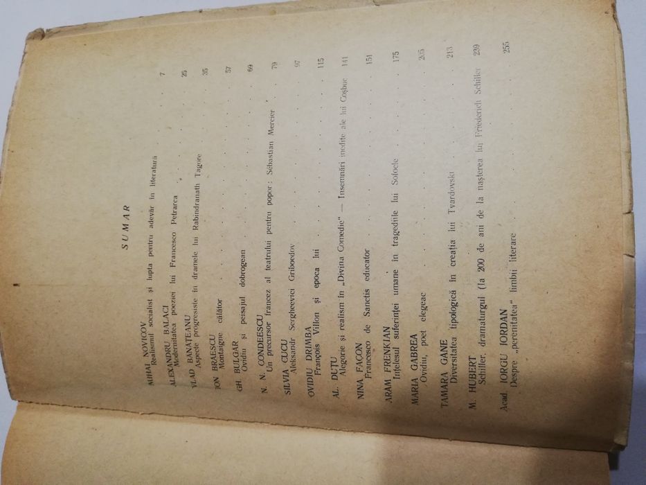 Studii de Literatura Universala