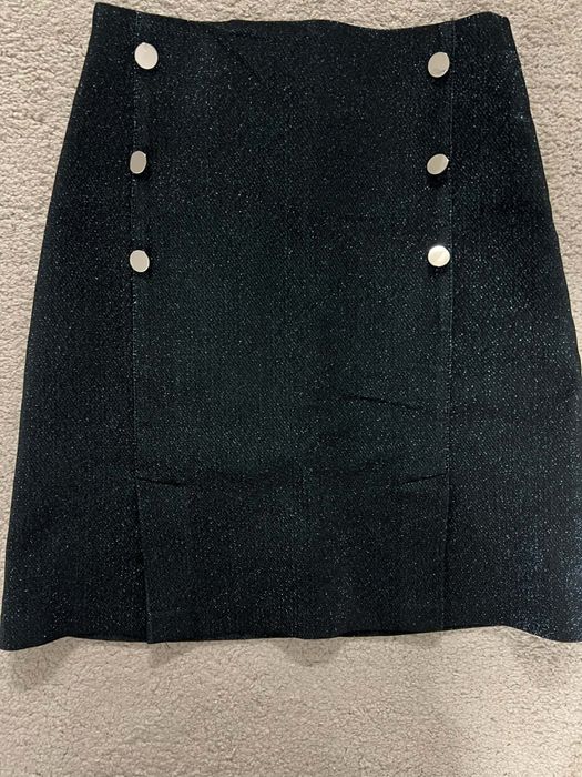 Парти пола в тъмно зелено