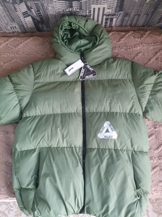 Зимний пуховик PALACE