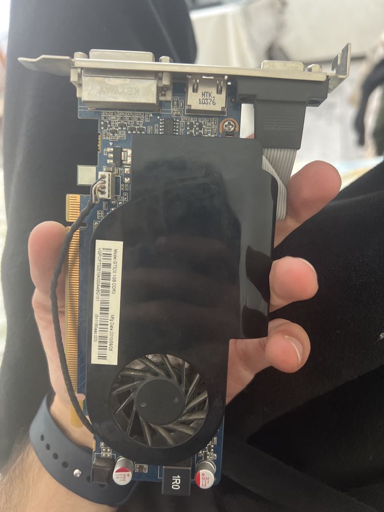 Видеокарта Geforce GT320 1GB DDR3  ТОЛЬКО САМОВЫВОЗ