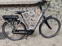 Vând bicicleta electrica Gazelle