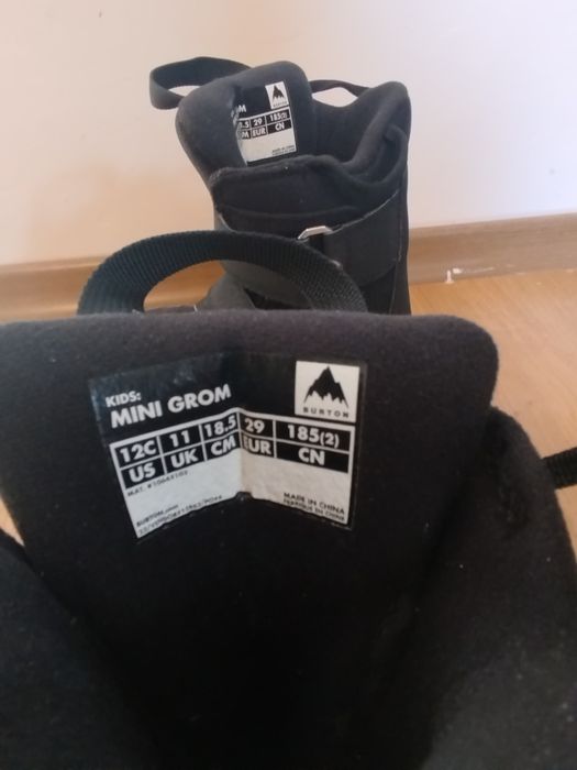 Детска сноуборд екипировка размер 5-7 години