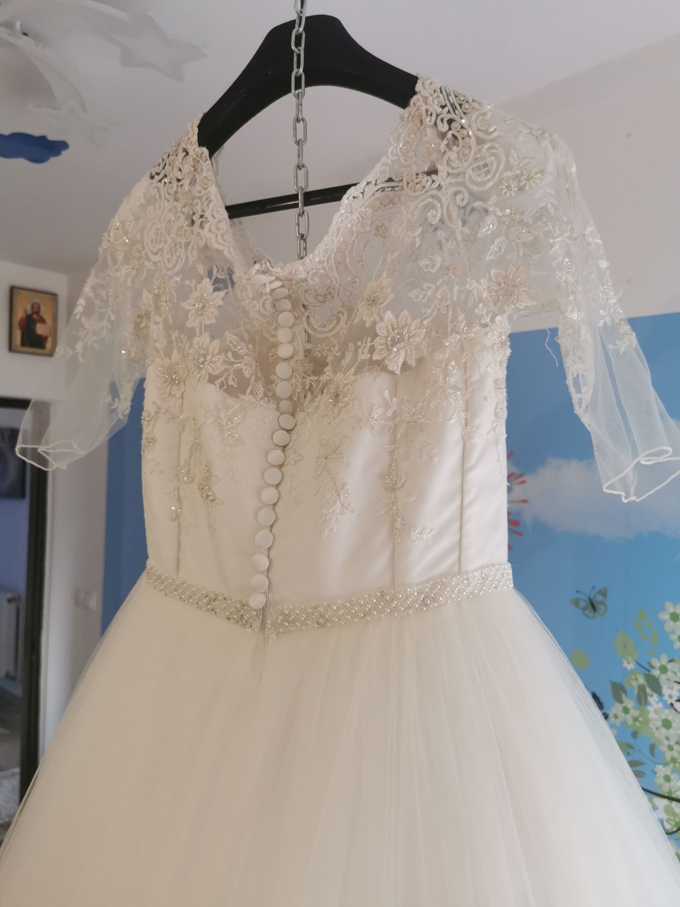 Rochie de mireasa impecabila, white lady