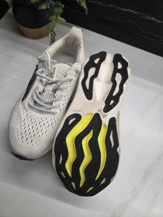 Adidasi Brooks Gliceryn max 41 ca noi