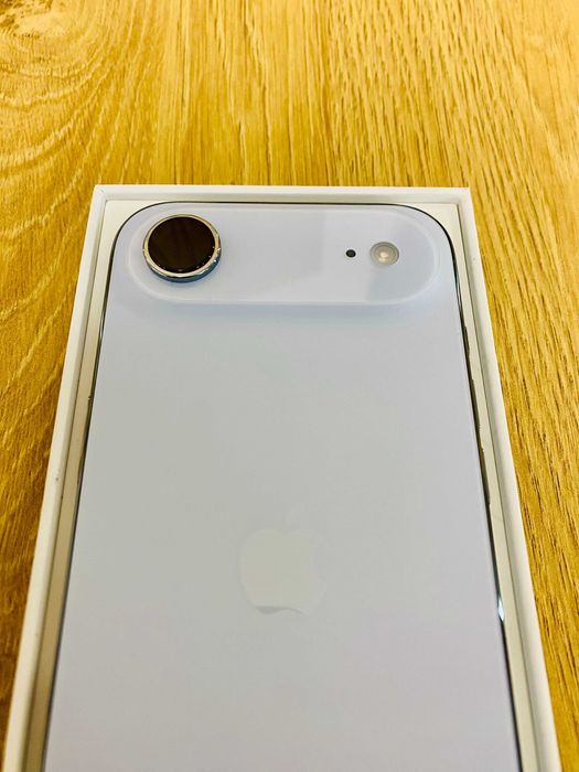 НОВ !!! Apple iPhone Air, 256GB, 5G, Sky Blue