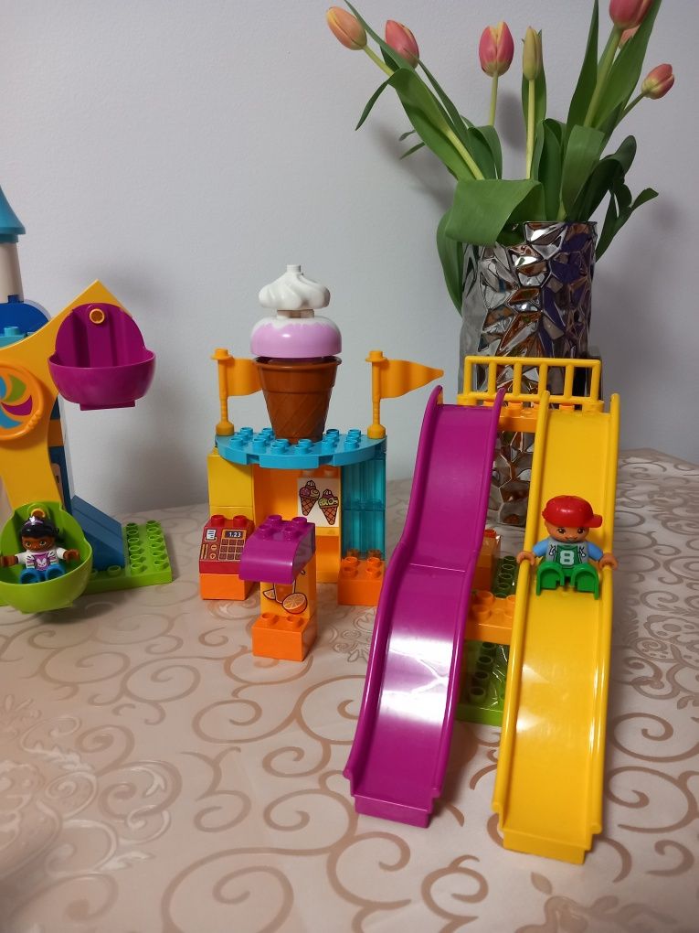 Lego duplo- Parcul de distractii