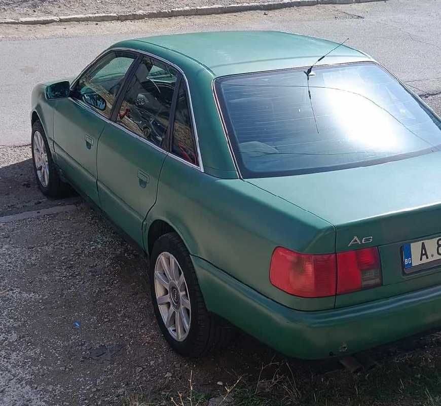 Лек автомобил АудиA6 2,6 Quattro 1994