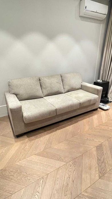 Диван американского бренда Ashley