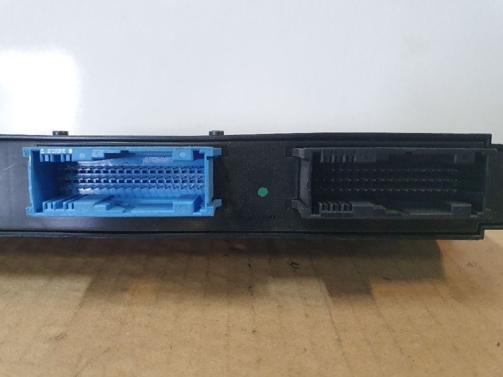 Calculator confort BMW 3 V E90 2004 - 2012 318 d N47 D20 A 6135913177501 ; 6135913177601