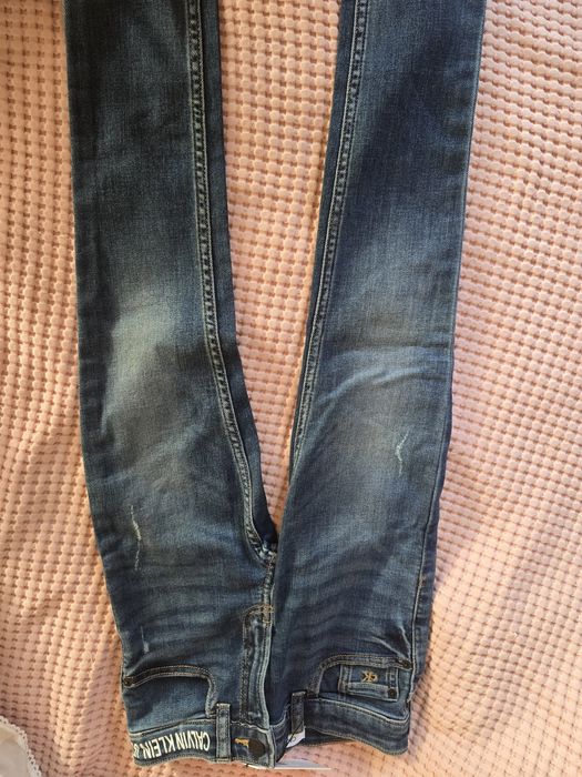 Чисто нови дънки Calvin Klein 128см