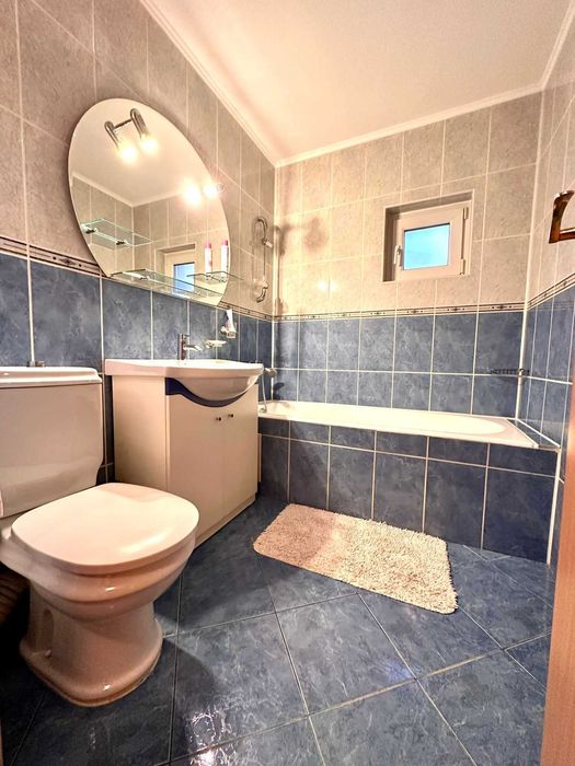 De vânzare apartament 3 camere Arcu la blocurile tip vila