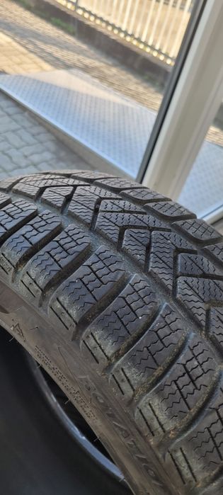 Pirelli Winter Sottozero 205/50/R17