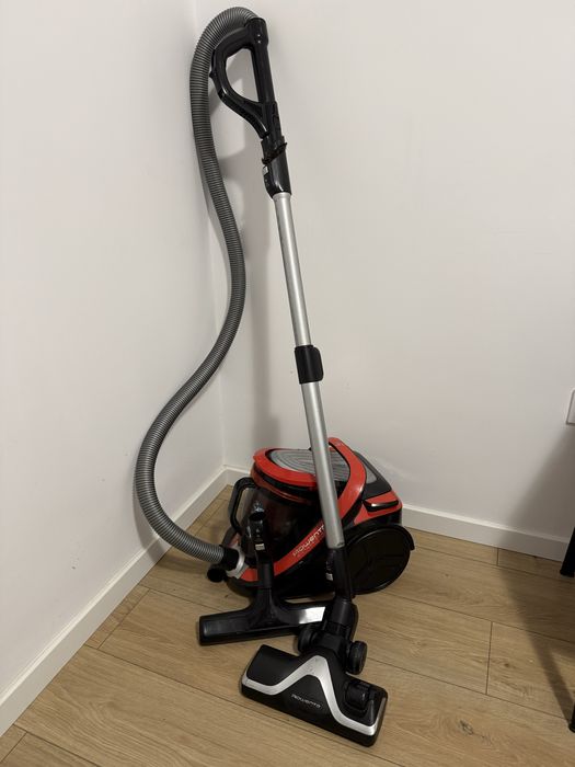 Aspirator fara sac Rowenta Silence Force Cyclonic 4A RO7623EA, 750 W