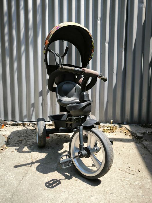 продам коляску детскую прогулочную