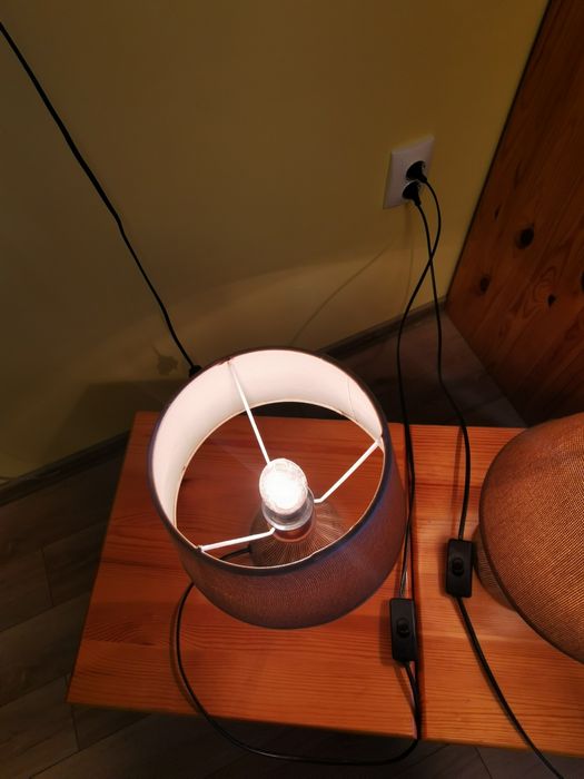 Продавам 2 броя нощни лами