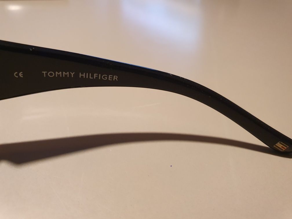 Ochelari soare Tommy Hilfiger