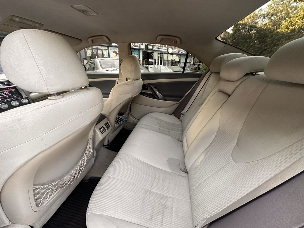 Продается Toyora Camry 2006 год