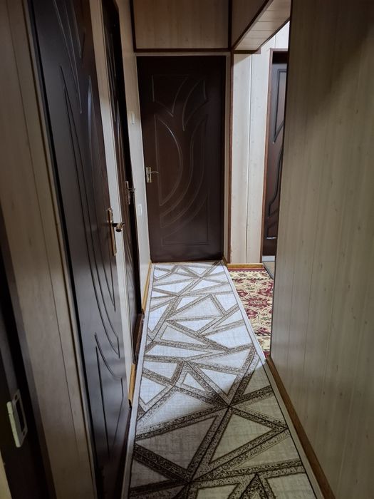 АРЕНДА алгаритим 31 квартл 62.5кв  2 хона 3 килинган бош  холатда хози