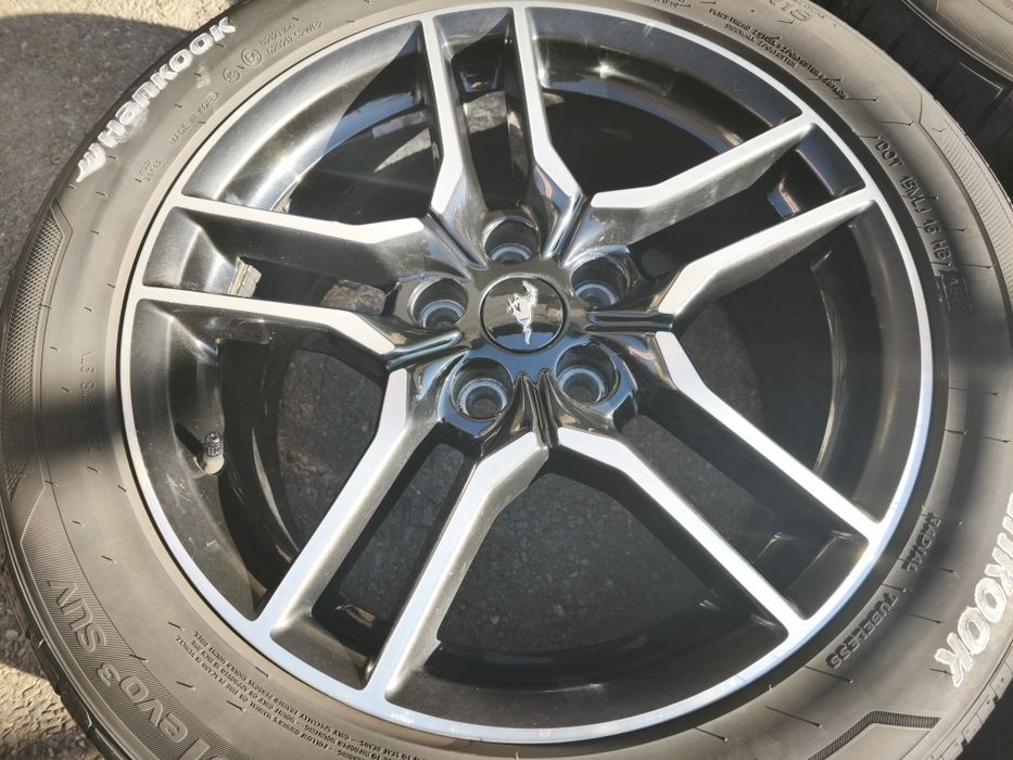 18" оригинални алуминиеви джанти за Ford Mustang.