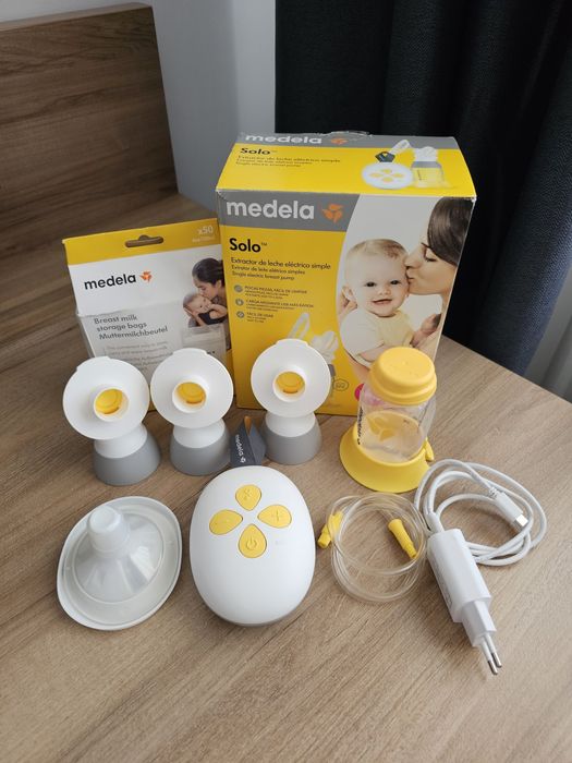 Vand pompa Medela Solo + extra
