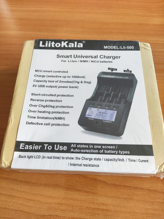 Универсално зарядно LiitoKala Lii-500 за 18650, AA, AAA