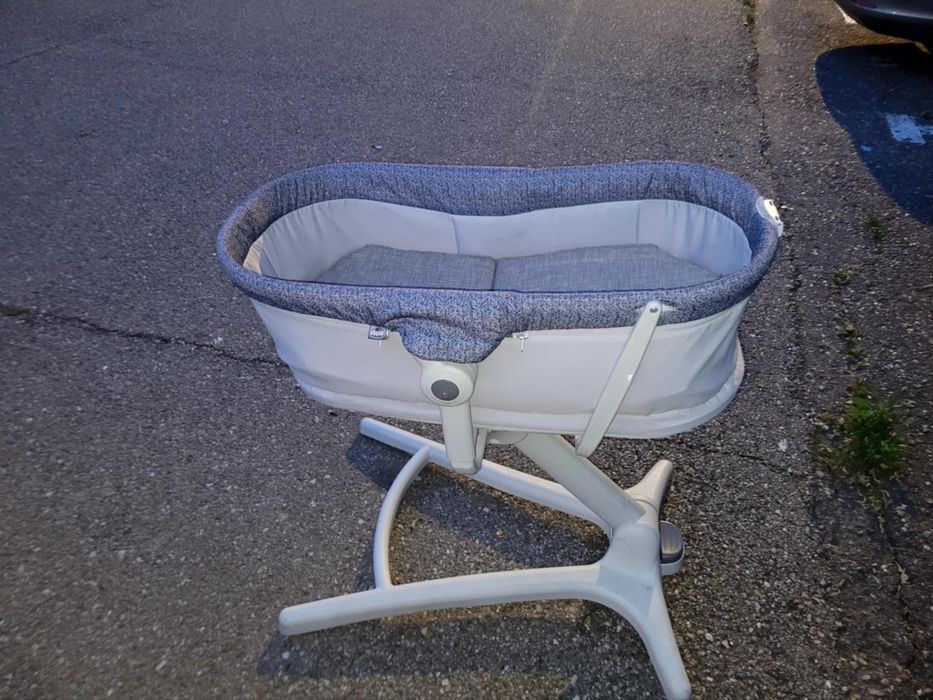 Vând coșuleț chicco pentru mai multe detalii mesaj in privat