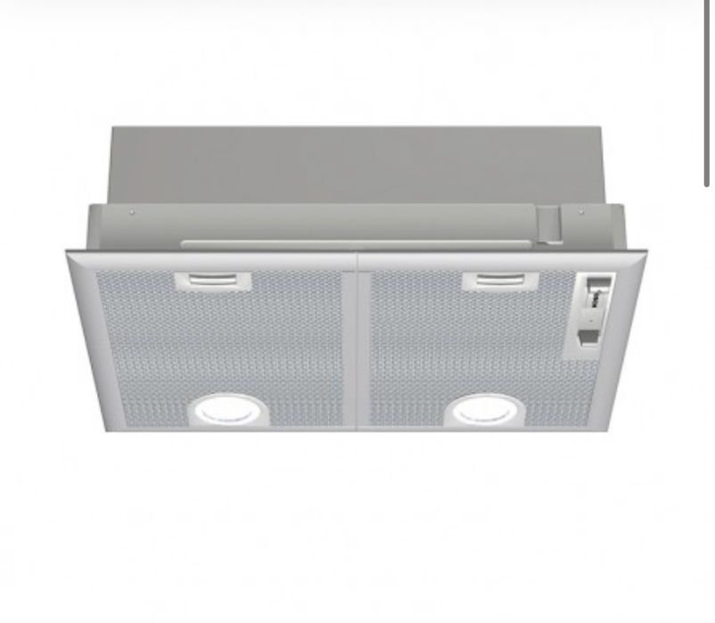 Встраиваемая вытяжка BOSCH. Все характеристика на фото.