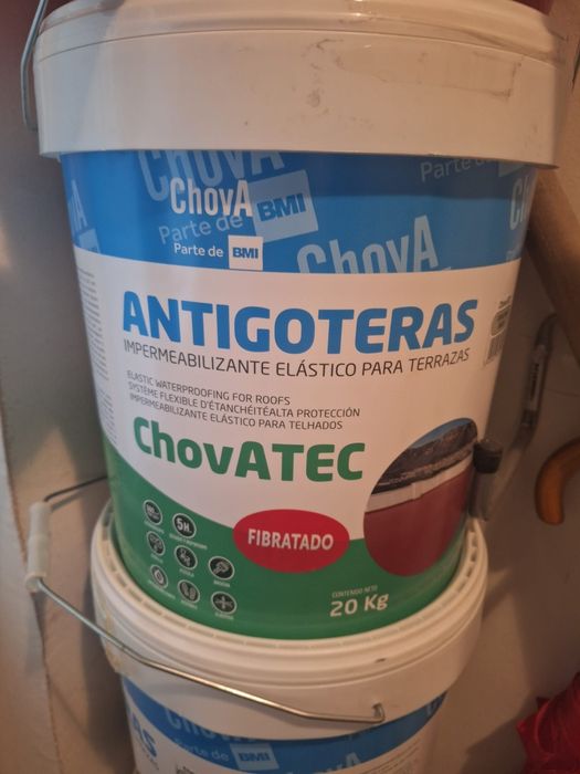 Vopsea gri cauciucata cu fibră