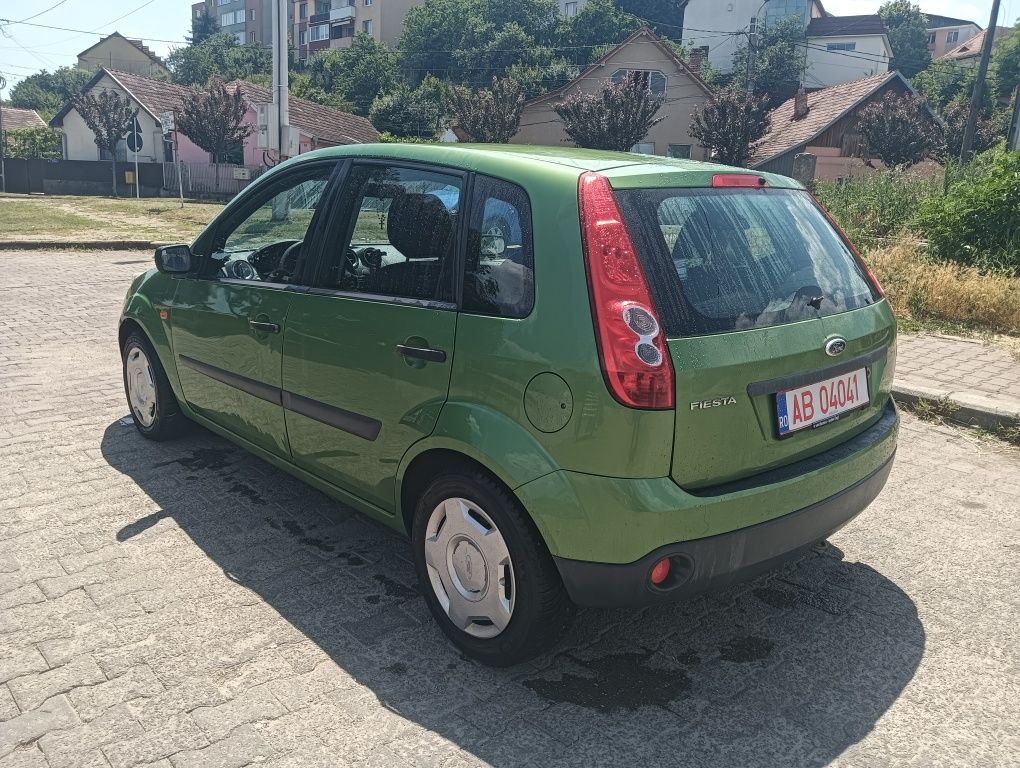 Ford fiesta 1,3 benzina TOP