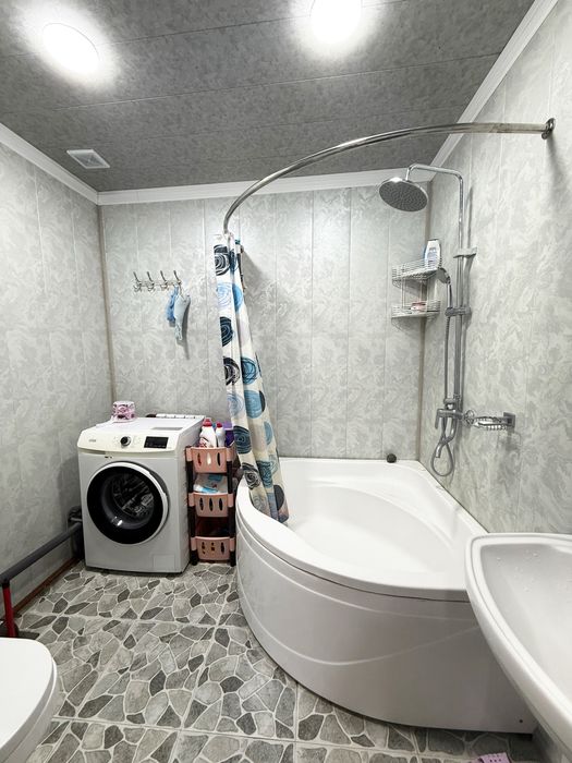 Ховли Сотилади 7 соток ески шахар орентир Мунис туйхонадан озро ичкари