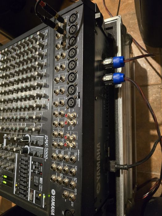 Mixer pasiv Yamaha Mg12xu/Emx5000/Soundcraft spirit fx8/Tapco mix220fx