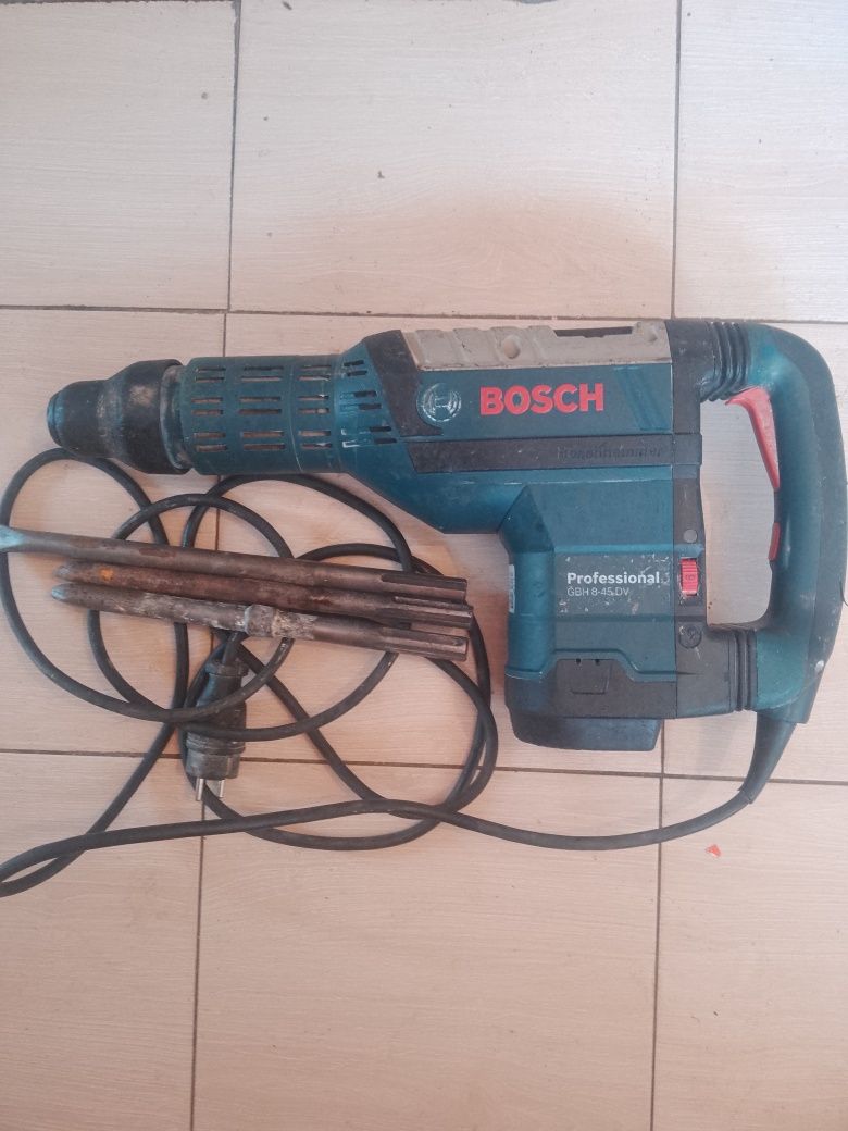 Demolator Bosch de vânzare preț 1800 negociabil