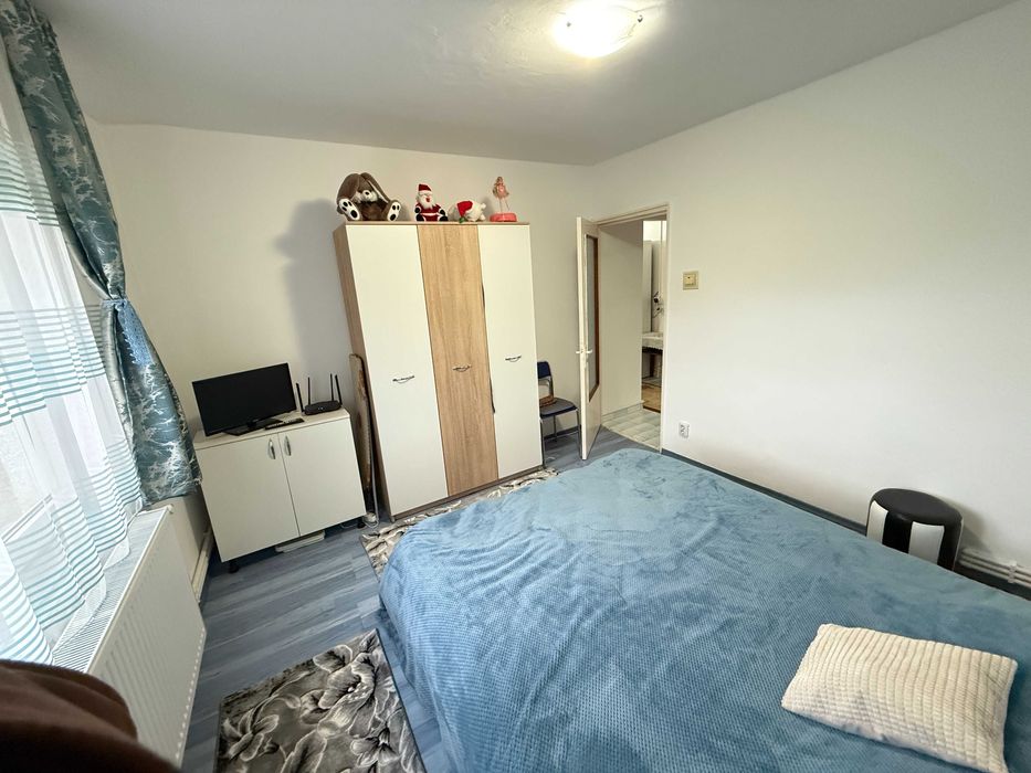 Vanzare apartament 2 camere decomandat, mobilat si utilat complet