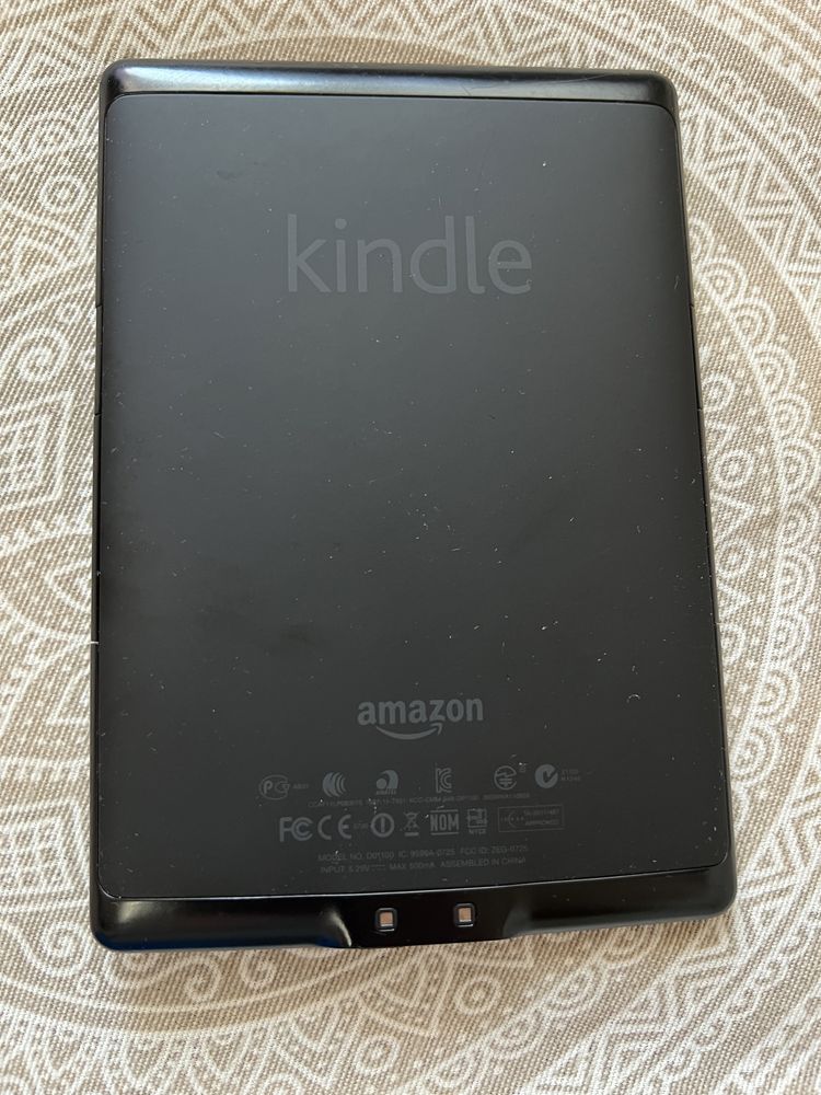 Tableta eBook Amazon Kindle 4 gen 2gb 6 Inch Wifi D01100