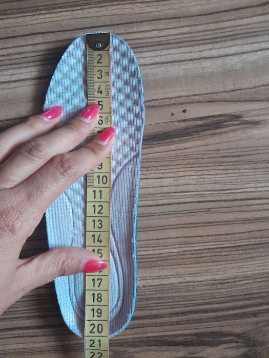 Детски маратонки 31 и 33 номер