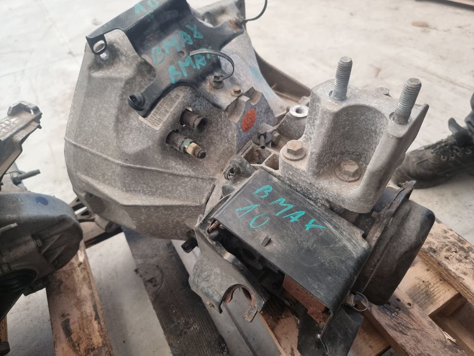 cutie de  viteze in 5 trepte ford b-max  1.0 benzina 2015