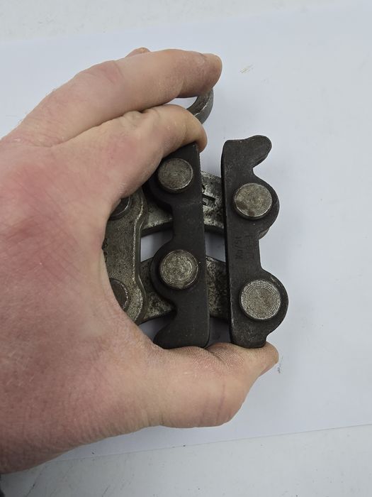 Dispozitiv întindere cabluri