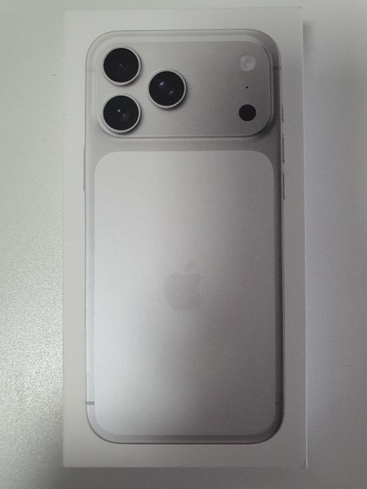 Iphone 17 pro max 256gb