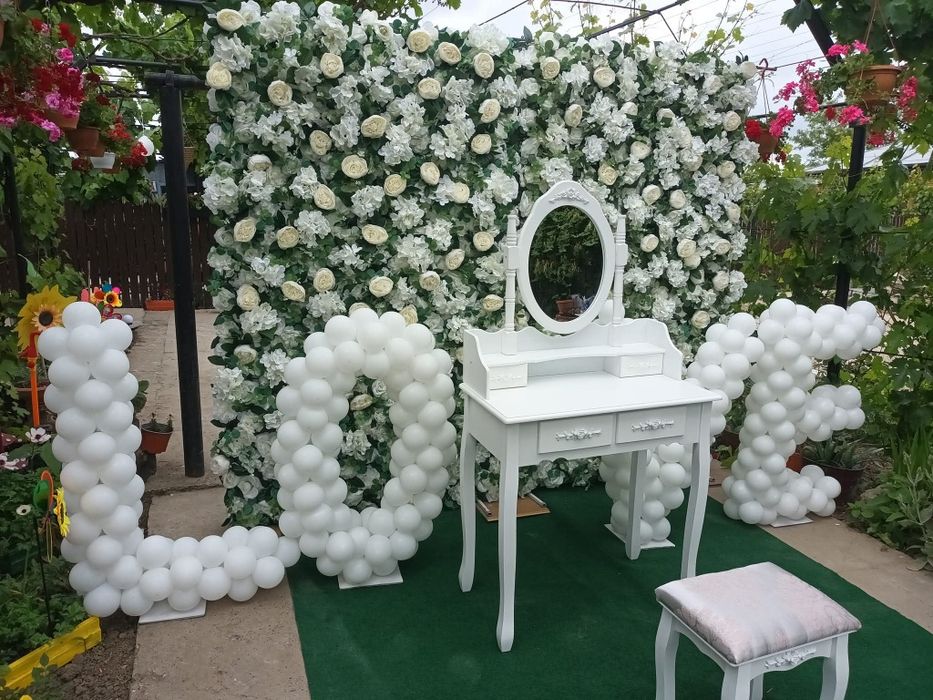 Închiriez aranjamente florale/baloane pentru nunti,botezuri