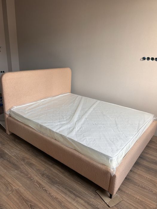 Продам кровать 2х1.6