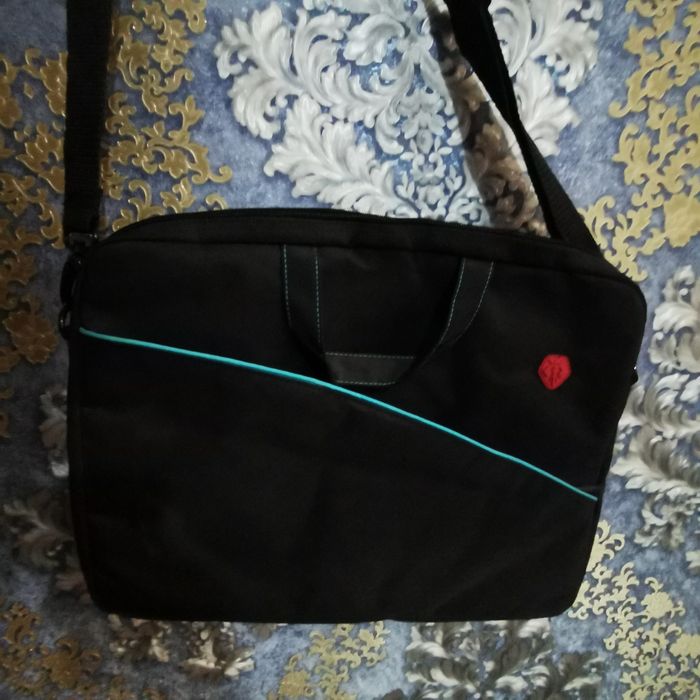 Нова сумка для ноута