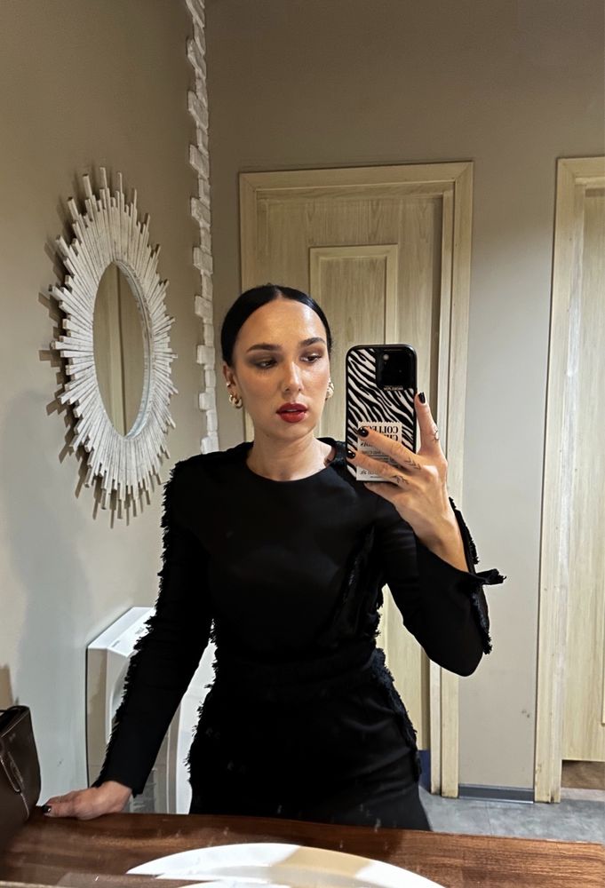 Rochie aplicatii franjuri H&M
