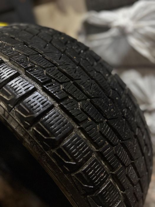 Продам зимние шины