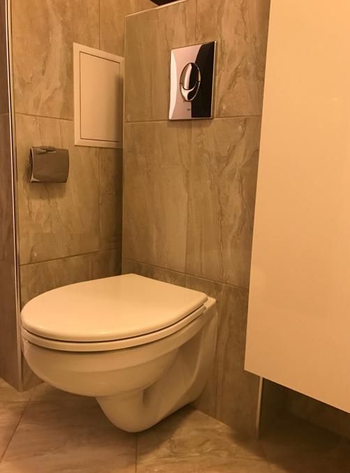 Дава се под наем Тристаен апартамент в София, Студентски град - 110 кв.м за 900 € - Снимка #8